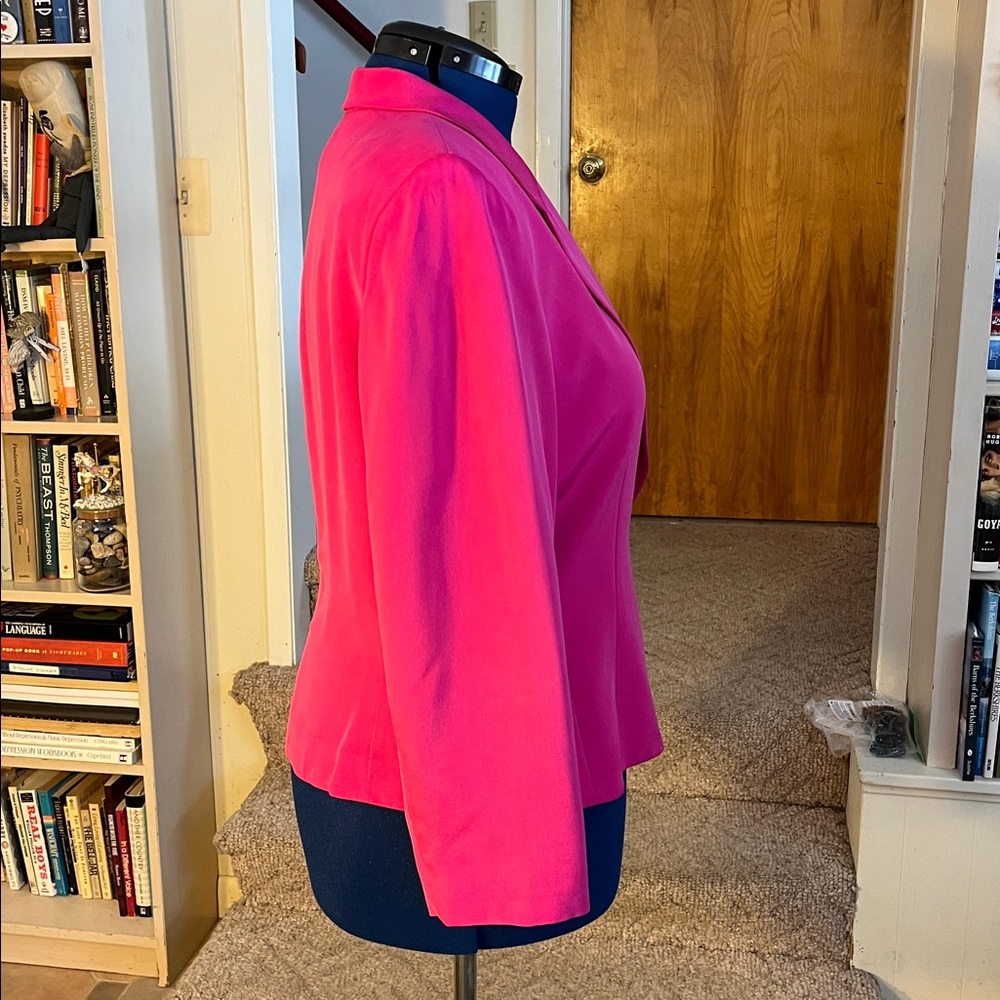 Gorgeous Jones New York Hot Pink Silk Women's Blazer - Picture 4 of 7